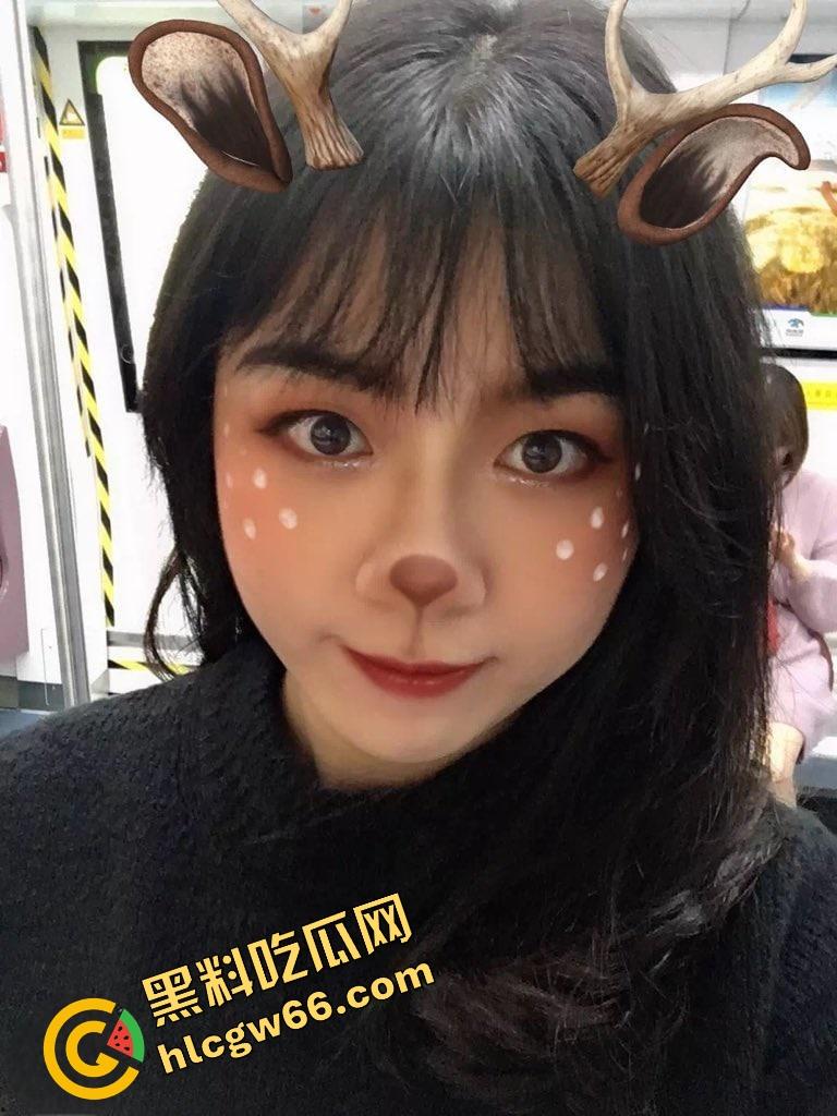 黄山技校反差骚妹【李丹尼】酒店黑丝口交全程曝光，大鲍鱼开发成通道，开房爽到喷水！-4